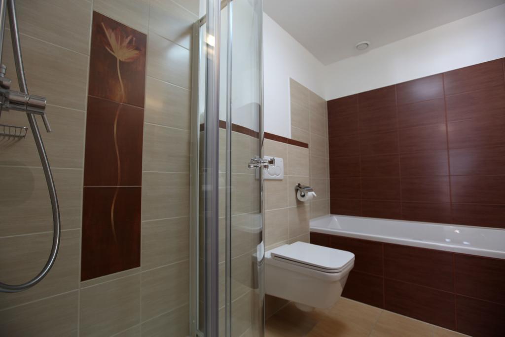 Hotel Planinka Ljubno Bilik gambar